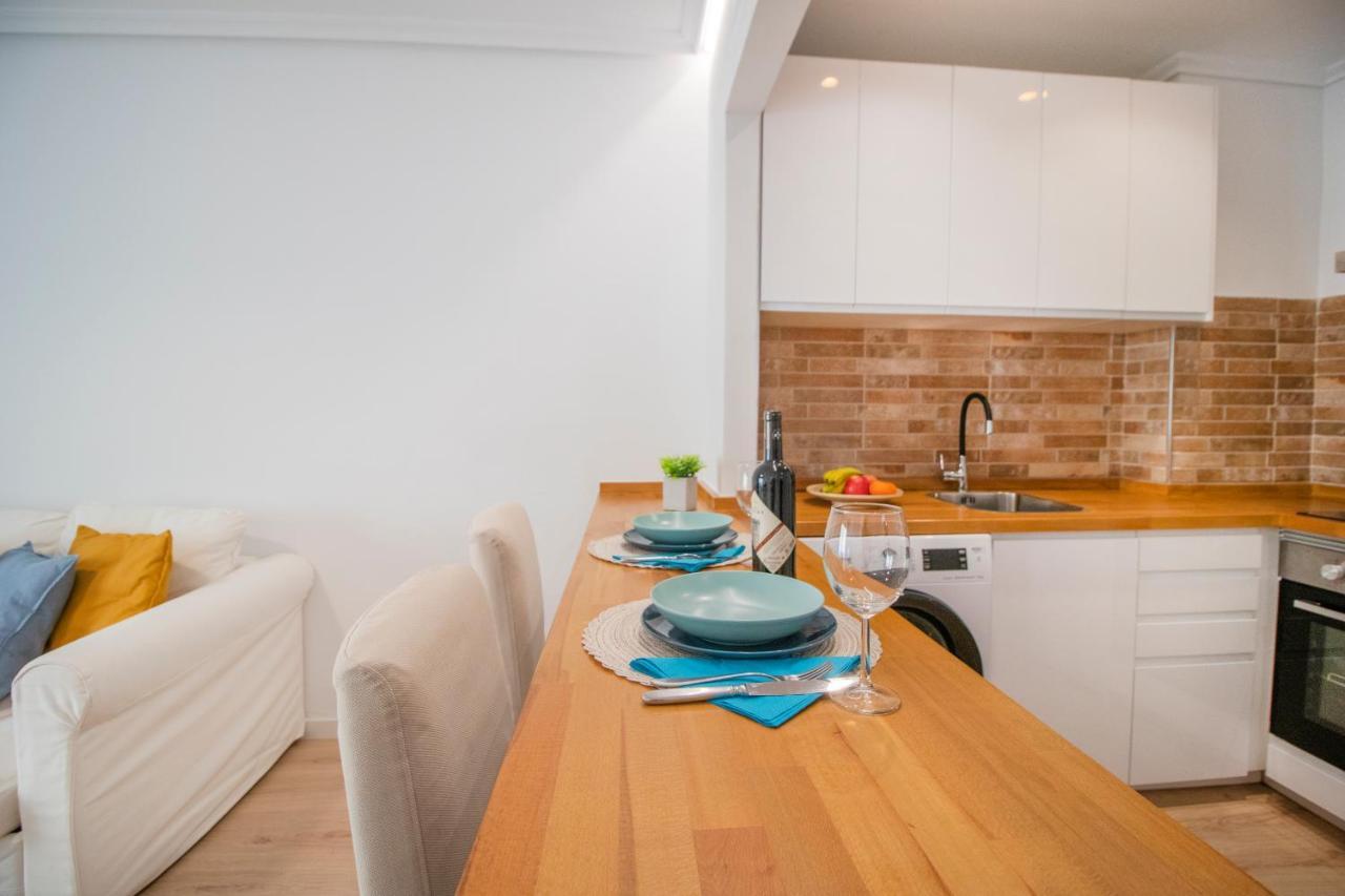 Feines Appartement Mit Hafenblick Санта Пола Экстерьер фото